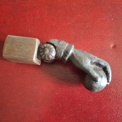 Heurtoir de porte en fonte de fer XIX&egrave; si&egrave;cle ou avant
