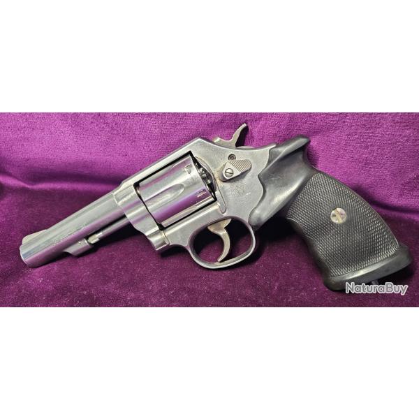 Revolver Smith & Wesson Military Model 64 - 8 .38 Special +P - Acier inoxydable. Cat�gorie B