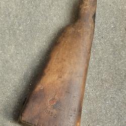 Plaque de couche et reste de crosse de fusil r&eacute;glementaire francais du XIX &egrave;me si&egrave;cle &agrave; d&eacute;terminer