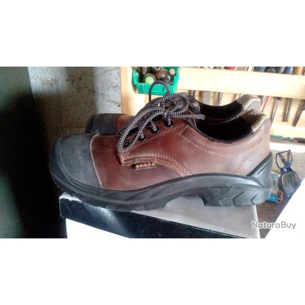 Paire de chaussures de s�curit�