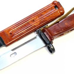 Ba&iuml;onnette sovi&eacute;tique 6x4 pour les fusils d'assaut AKM et AK-74 (fabriqu&eacute;e &agrave; Tula) 5