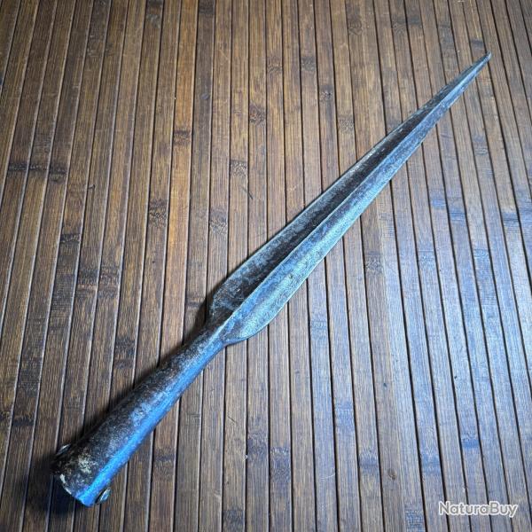 BEAU FER DE PIQUE DE LANCE DE L'ARM�E R�VOLUTIONNAIRE POIN�ON A.N - 1790  R�VOLUTION FRAN�AISE -N2-