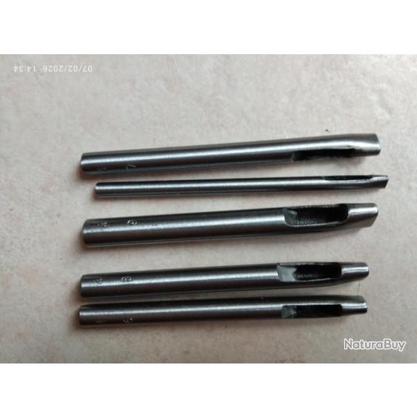 A SAISIR - Jeu de 5 emporte pi�ces 1.5 � 9mm ovales acier inox pour cuir NEUFS