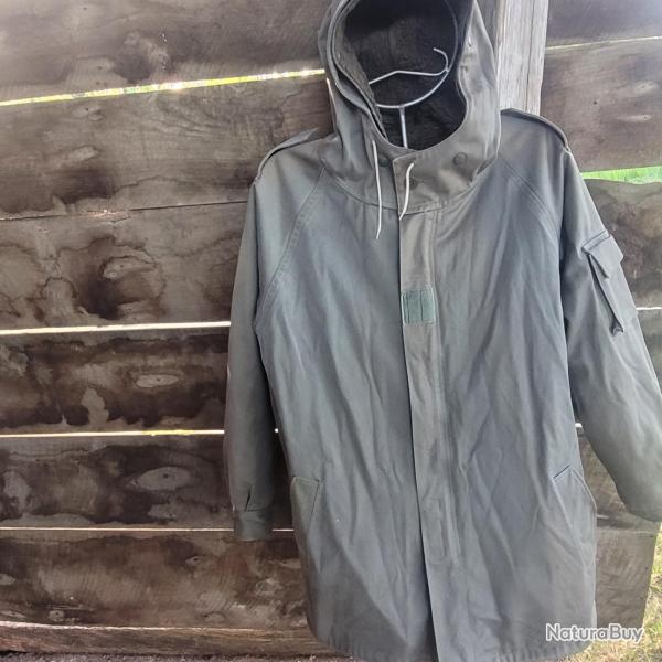 V�TEMENTS MILITAIRES / CHASSE