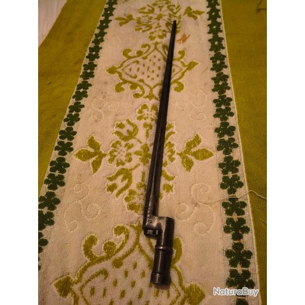 ba�onnette Mosin Nagant tr�s bon �tat pas de corrosion ou point de rouille