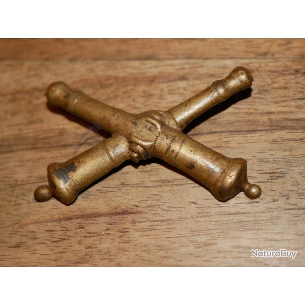Insigne de giberne d'artillerie