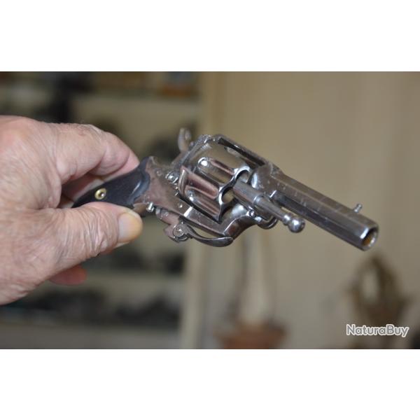 Revolver a syst�me Abadie  calibre 320 DEMONTABLE SANS TOURNEVIS