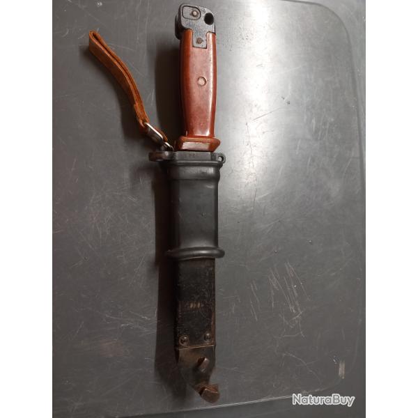 Baionette AK47 tr�s bon �tat