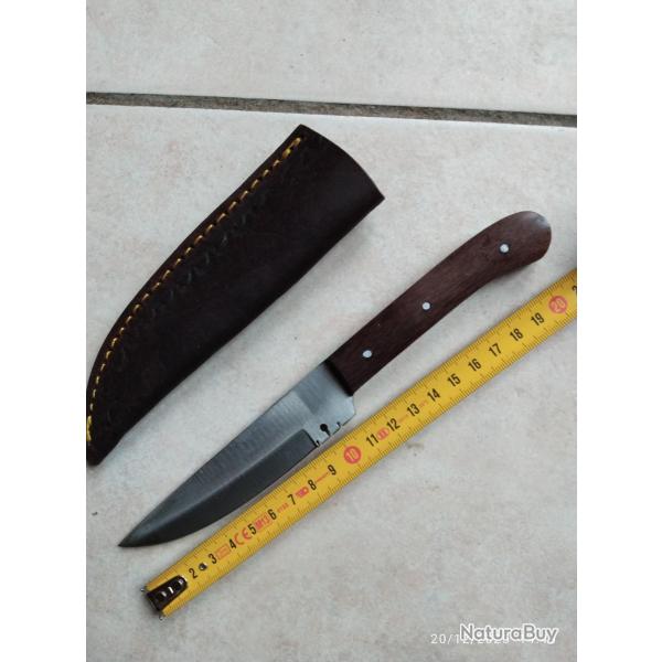 Couteau droit de 22cm lame �paisseur 3,3mm de longueur 11.5cm avec etui cuir gras marron