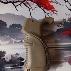 poign&eacute;e AGR 43 GRIP AIRSOFT AGR-43 POUR M4 / M16 GBB Series