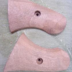 crosses brutes r&eacute;plique revolver type western pour Rogers et Spencer ..apparemment