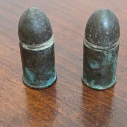 .450 Revolver. Lot de 2 pi&egrave;ces.