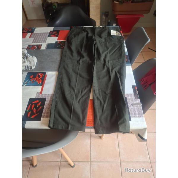 Pantalon somlys a 1 euro sans prix de r�serve