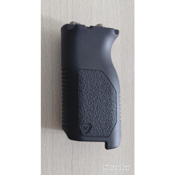 POIGNEE VERTICALE M-LOK - STRIKE INDUSTRIES