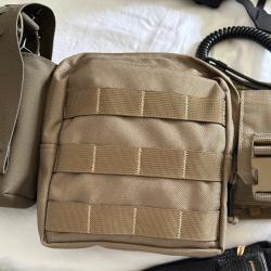 Poche NFM general purpose pouch + Porte chargeur Tasmanian tiger PA