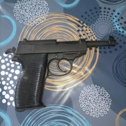 R&eacute;plique Walther P38 (Denix) arme inerte avec culasse coulissante