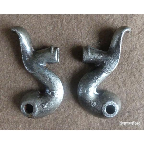 Paire de chien �bauche pour fusil de chasse  .