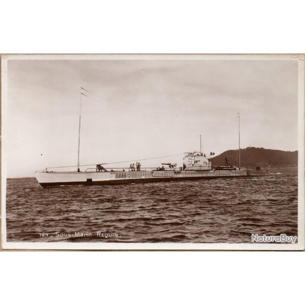 Carte postale Sous-Marin Requin -N�8106