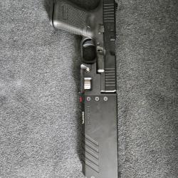 Glock 19 Gen 5 Umarex/VFC GBB + Traceur Genesis
