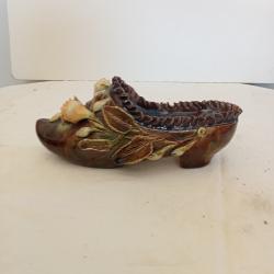 sabot en c&eacute;ramique &eacute;maill&eacute; XIX&egrave;me motif fleural longueur 18 cm, 230 gr