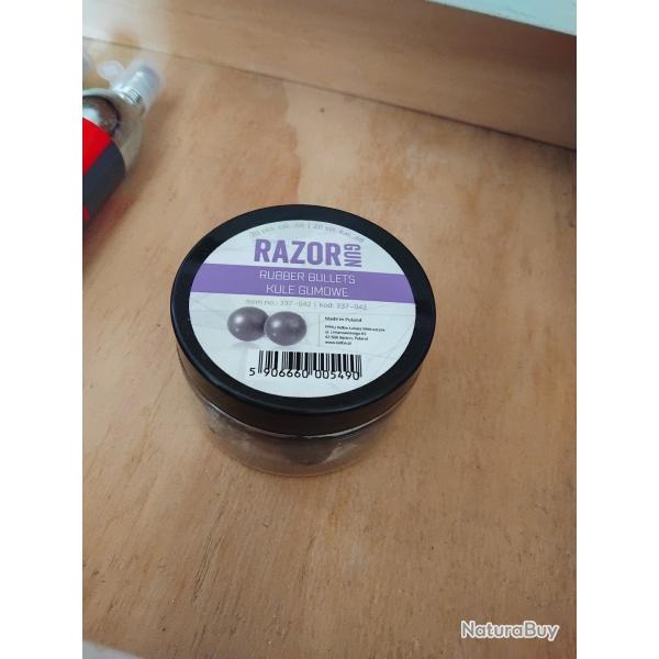 Rubber balls