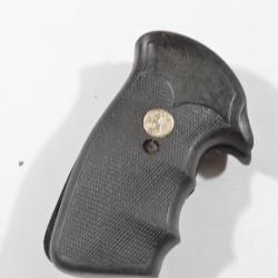 Grip Poign&eacute;e Colt  S&W  &agrave; identifier  revolver poign&eacute;e  (12)