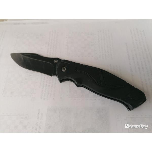 Couteau Boker Magnum