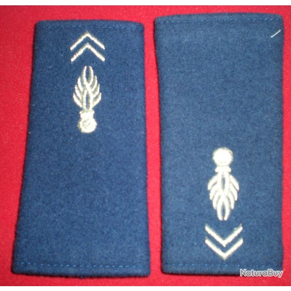 PAIRE EPAULETTES G.A.V. GALONS RIGIDE