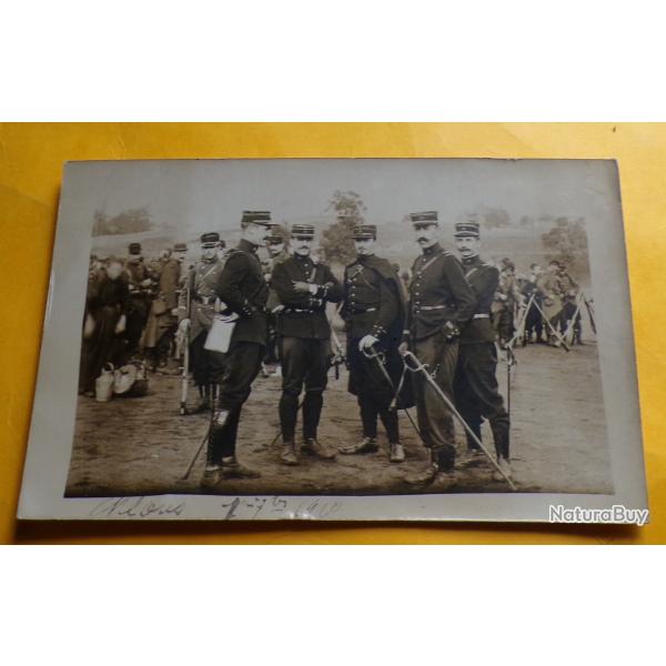 CARTE POSTALE�GUERRE DE 14 : GROUPE D'OFFICIERS 1910, ETAT VOIR PHOTO� . POUR TOUT RENSEIGNEMENT ME