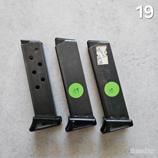 19) Lot de 3 chargeurs pistolet grenaille Reck PK 800 et Erma EGP 75 calibre 8 mm PAK (5 coups)
