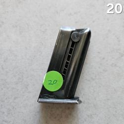 20) 1 chargeur pistolet Walther GSP calibre 22LR (5 coups)
