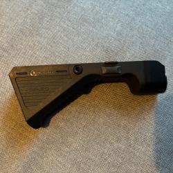 OLIGHT Sigurd 1450 lumens - Excellent &eacute;tat