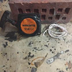 Lanceur d&eacute;broussailleuse Brush Cutter