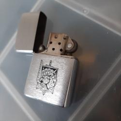 Zippo 3&egrave;me RPIMa quasiment neuf. Mod&egrave;le rare d&eacute;j&agrave; ancien. A ne pas rater.