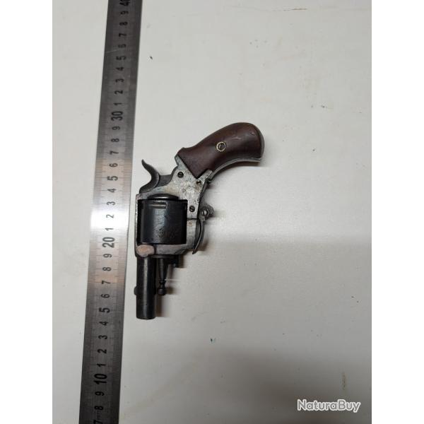 Revolver British bulldog