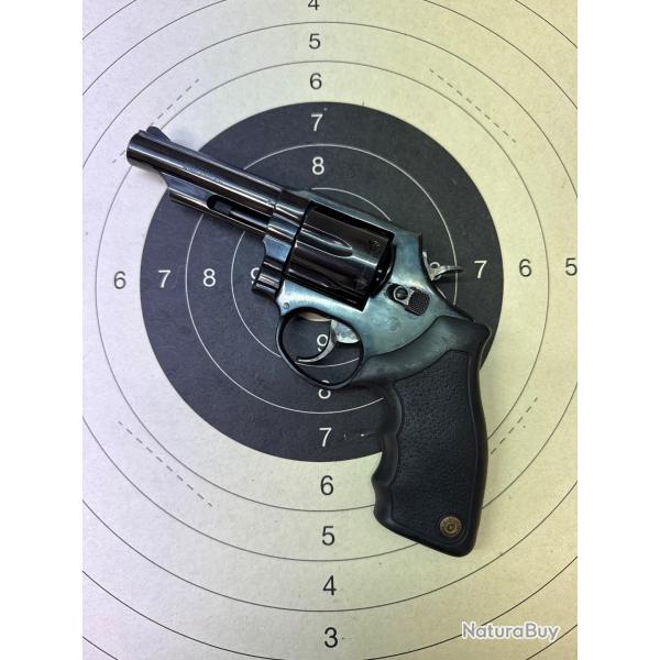 REVOLVER TAURUS MOD 82 CAL 38SP