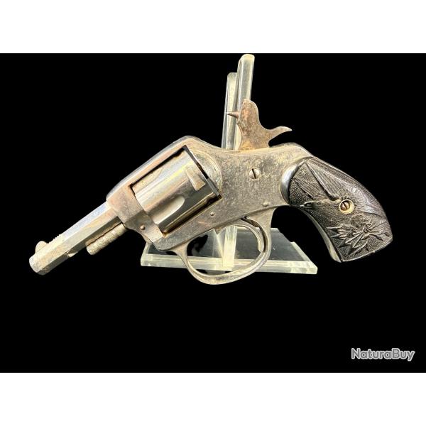 PETIT PRIX!! IVER JOHNSON AMERICAN BULLDOG cal. 32sw num�ro de s�rie 8684