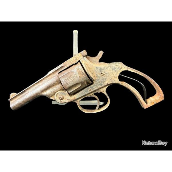 PETIT PRIX!! REVOLVER THAME �S ARMS  cal. 32SW num�ro de s�rie 4910