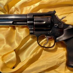 SMITH & WESSON 586 6"