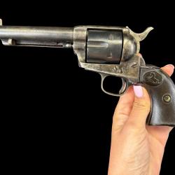 COLT SAA cal. 45LC num&eacute;ro de s&eacute;rie 111381