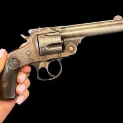 SMITH & WESSON 4eme mod&egrave;le cal. 38sw num&eacute;ro de s&eacute;rie 388714