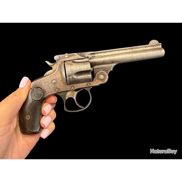 SMITH & WESSON 4eme mod�le cal. 38sw num�ro de s�rie 388714