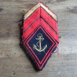 insigne losange de bras  caporal chef  infanterie coloniale