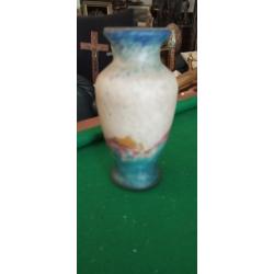 Vase sign&eacute; Muller fr&egrave;res Lun&eacute;ville