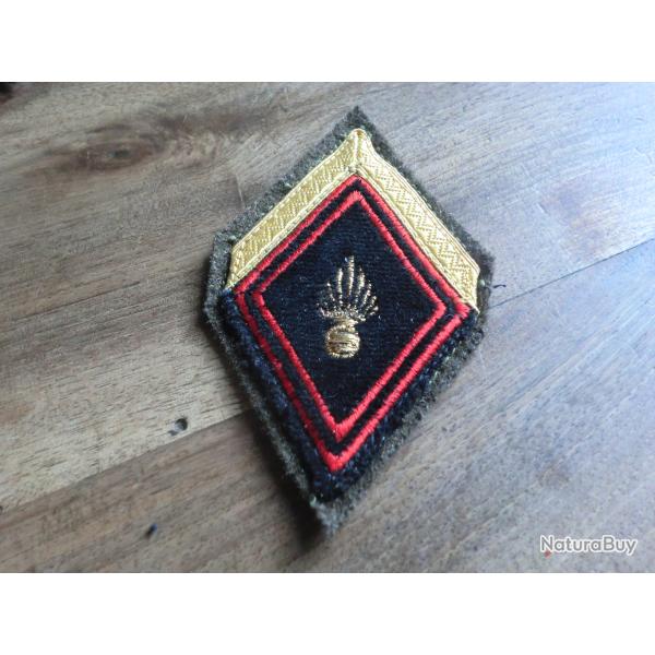 insigne galon de bras sergent infanterie