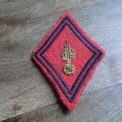 insigne losange de bras brod&eacute; or offficier artillerie