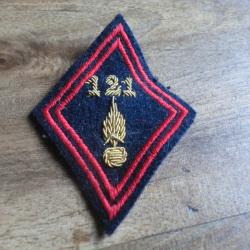 insigne losange de bras brod&eacute; or 121 eme r&eacute;giment offficier infanterie