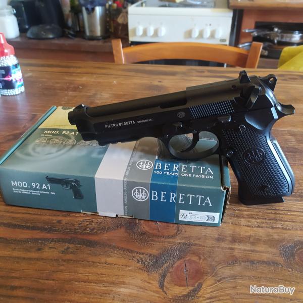 BERETTA Modele 92 A1 full m�tal blow back cal 4.5