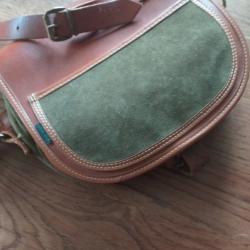Sac &agrave; cartouches cuir