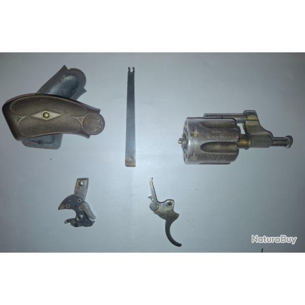 Pi�ces d�tach�es pour Smith &Wesson Hand Ejector First Model en  32 SWLong